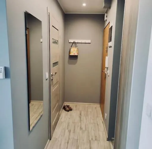 Poniatowskiego Z Parkingiem グリヴィツェ