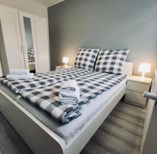 アパート Poniatowskiego Z Parkingiem